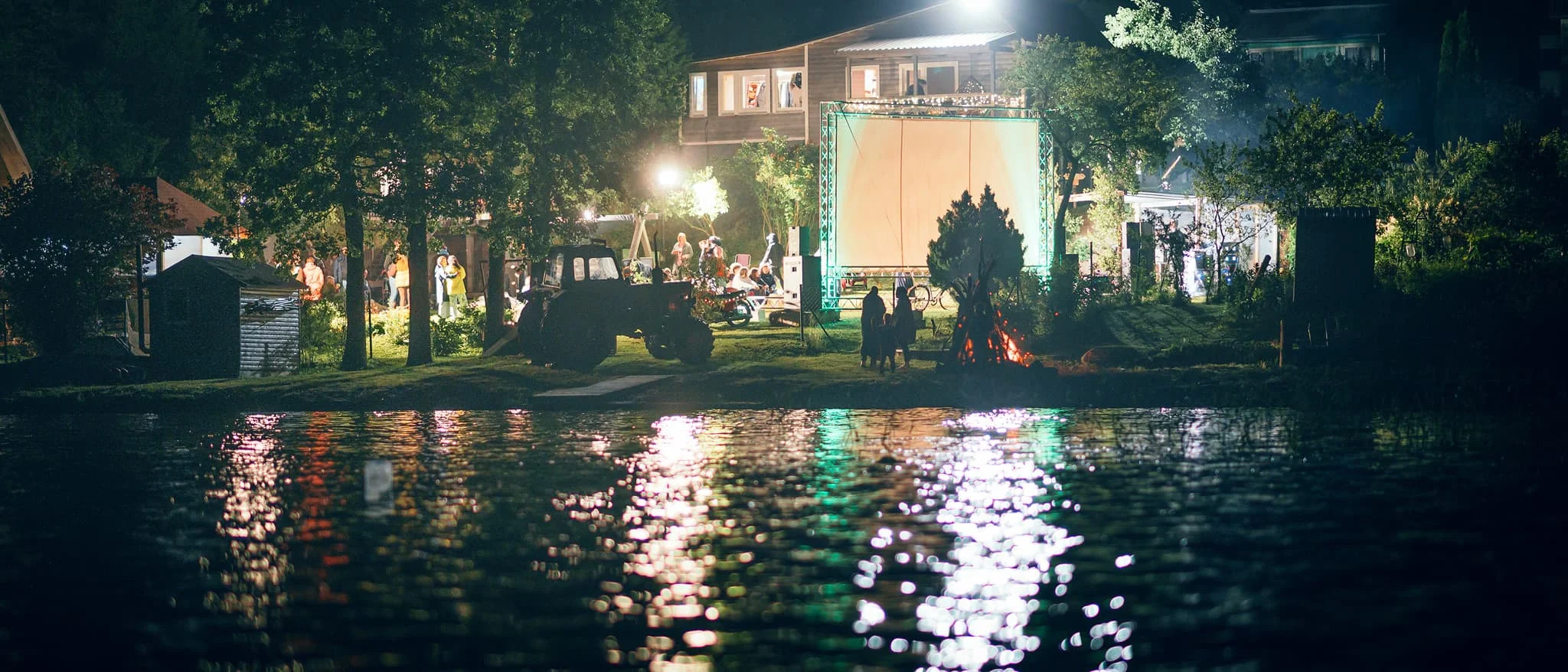 Brīvdabas kino-teātra vakars LIMUZĪNS JĀŅU NAKTS KRĀSĀ, "Atpūta Ludzā"