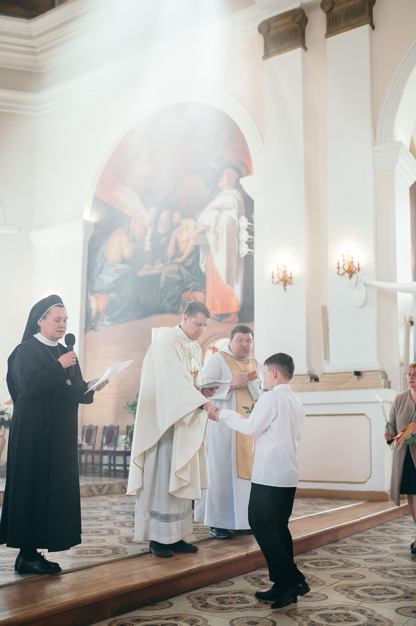 Mirklis no Pirmās Svētās Komūnijas Ludzas Jaunavas Marijas Debesīs uzņemšanas Romas katoļu baznīcā